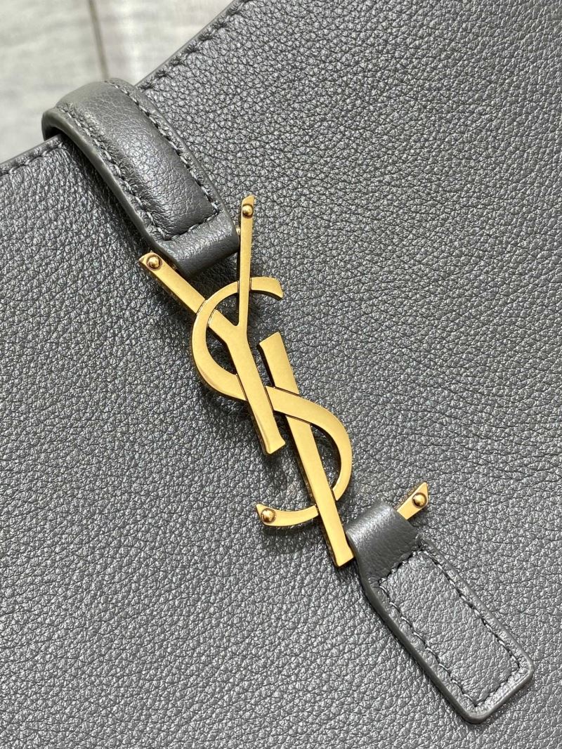 Y51 hobo bags